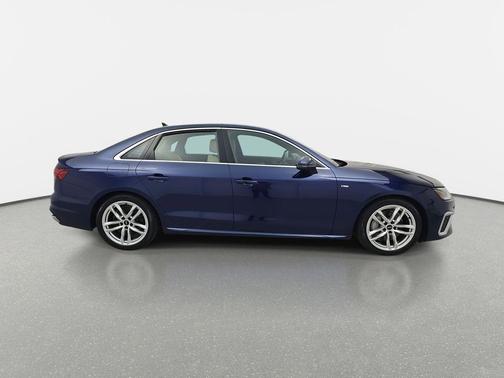 2022 Audi A4 45 S line Premium