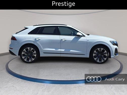 Glacier White Metallic 2026 Audi Q8 55 Prestige