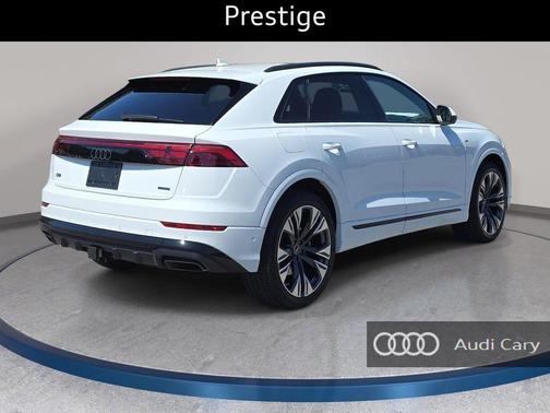 Glacier White Metallic 2026 Audi Q8 55 Prestige