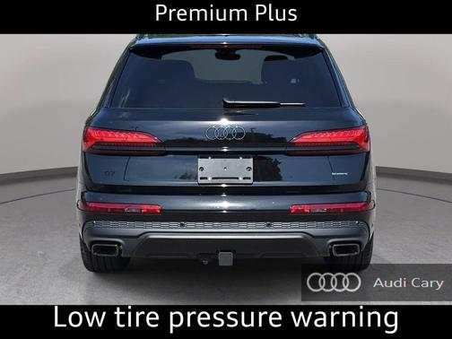 Mythos Black Metallic 2026 Audi Q7 55 Premium Plus