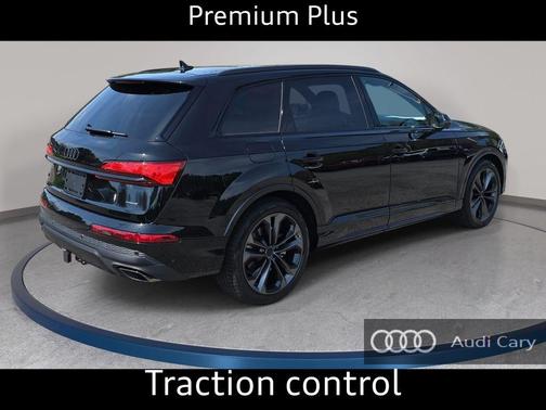 Mythos Black Metallic 2026 Audi Q7 55 Premium Plus