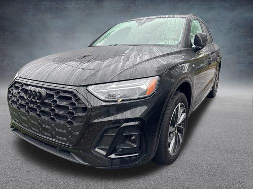 2024 Audi Q5 45 S line Premium