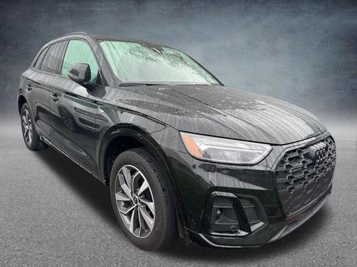 2024 Audi Q5 45 S line Premium