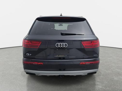 2019 Audi Q7 55 Premium Plus