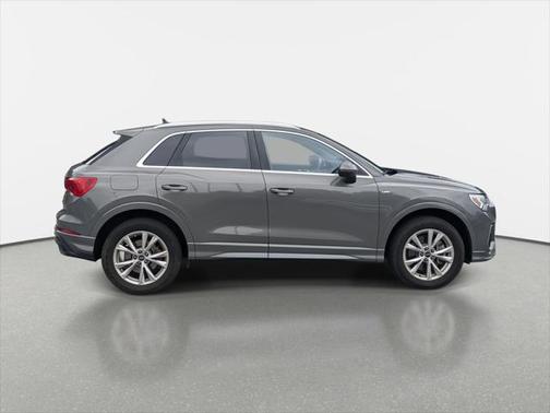 2023 Audi Q3 45 S line Premium Plus
