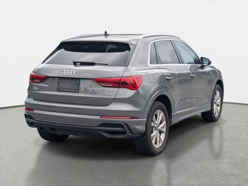 2023 Audi Q3 45 S line Premium Plus