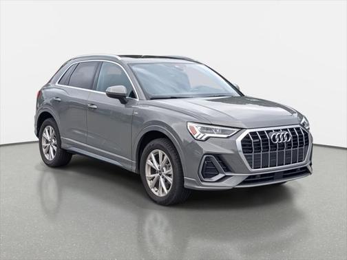 2023 Audi Q3 45 S line Premium Plus