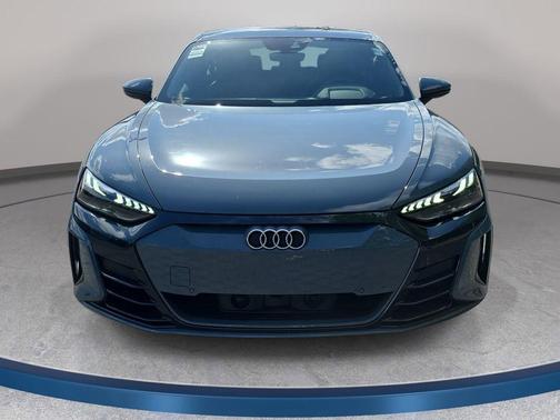 Kemora Gray Metallic 2023 Audi e-tron GT Premium Plus quattro