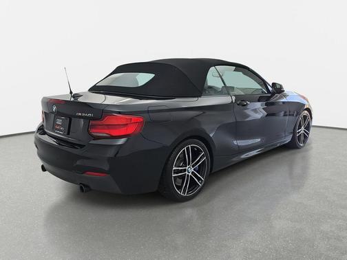2018 BMW M240 i