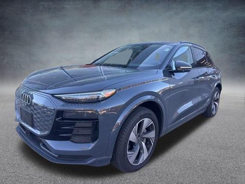2025 Audi Q6 e-tron Premium Plus quattro
