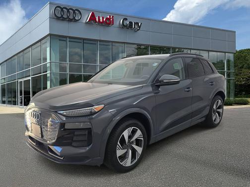 2025 Audi Q6 e-tron Premium Plus quattro