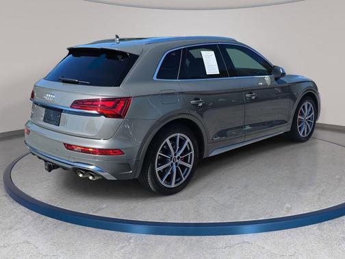 Chronos Gray Metallic 2023 Audi SQ5 3.0T Premium Plus