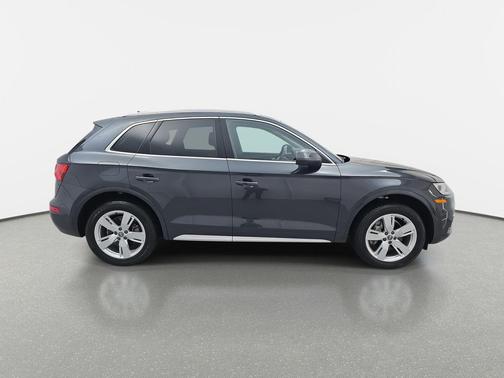 2019 Audi Q5 2.0T Premium Plus