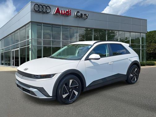 2025 Hyundai IONIQ 5 SEL