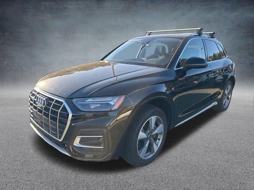 2023 Audi Q5 40 Premium Plus