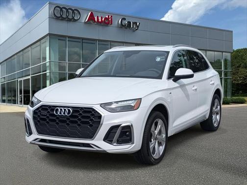 2024 Audi Q5 45 S line Premium Plus