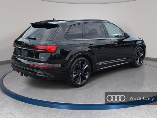 Black 2026 Audi Q7 55 Prestige