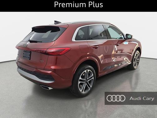 2025 Audi Q5 Premium Plus TFSI quattro S tronic