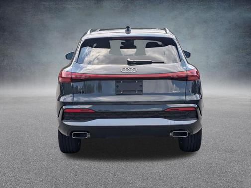 2025 Audi Q5 Premium