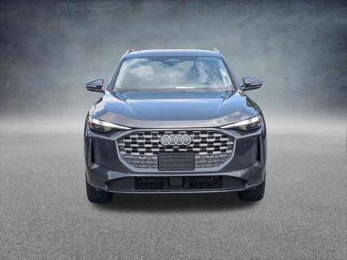 2025 Audi Q5 Premium