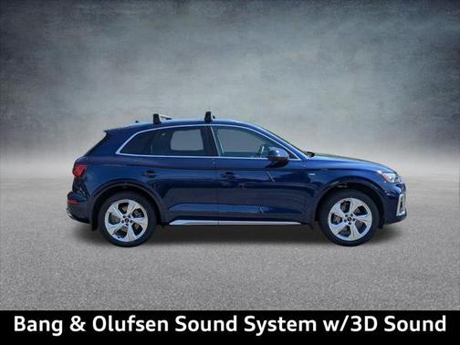 2022 Audi Q5 45 S line Premium Plus