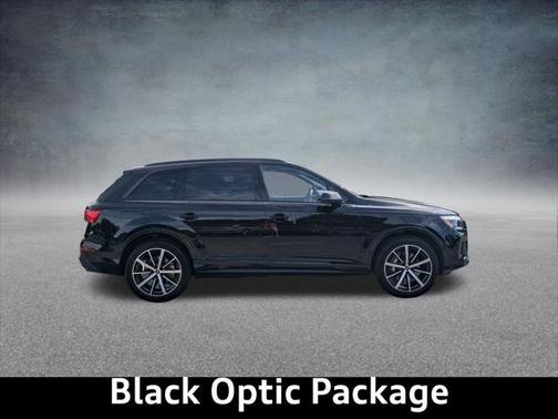 2025 Audi Q7 45 Premium Plus