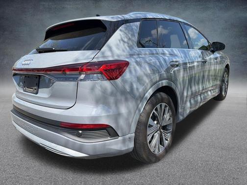 Pebble Gray 2023 Audi Q4 e-tron Premium Plus 40 RWD