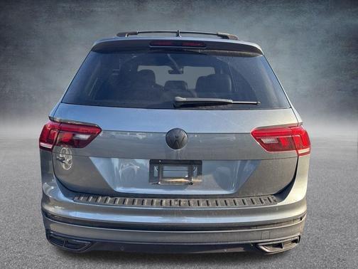 2022 Volkswagen Tiguan 2.0T SE R-Line Black 4MOTION