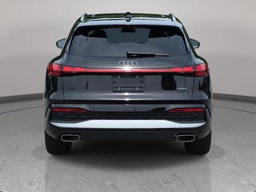 Black Metallic 2025 Audi Q5 Prestige TFSI quattro S tronic