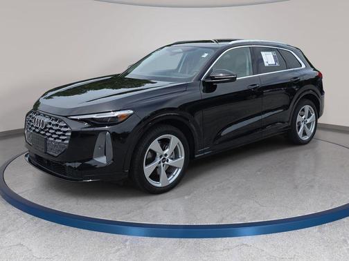 Black Metallic 2025 Audi Q5 Prestige TFSI quattro S tronic