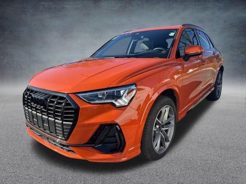 2025 Audi Q3 Premium 45 TFSI S line quattro Tiptronic