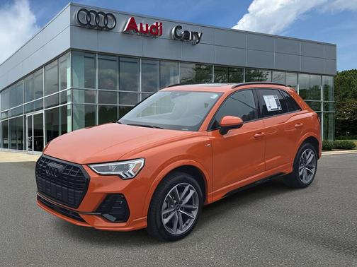 2025 Audi Q3 Premium 45 TFSI S line quattro Tiptronic