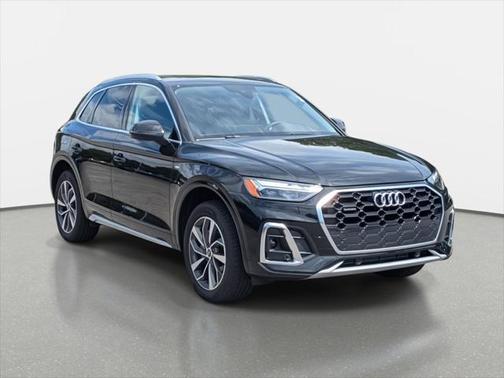 2024 Audi Q5 45 S line Premium