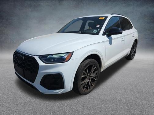 Ibis White 2023 Audi SQ5 3.0T Premium Plus