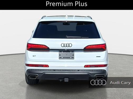 2026 Audi Q7 55 Premium Plus