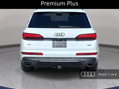 White 2026 Audi Q7 55 Premium Plus