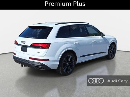 2026 Audi Q7 55 Premium Plus