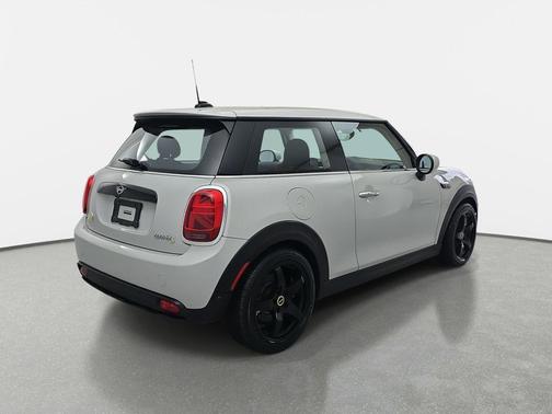 2022 MINI Hardtop Cooper S