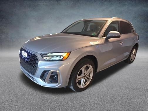 Florett Silver Metallic 2025 Audi Q5 55 S line Premium Plus