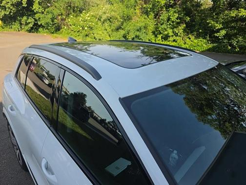 Glacier White 2025 Audi Q6 e-tron Prestige quattro
