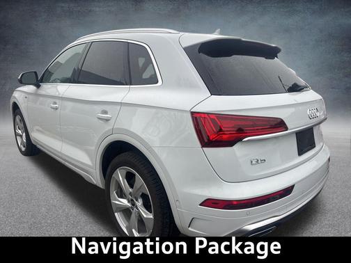 2024 Audi Q5 45 S line Prestige