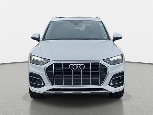 2023 Audi Q5 40 Premium Plus