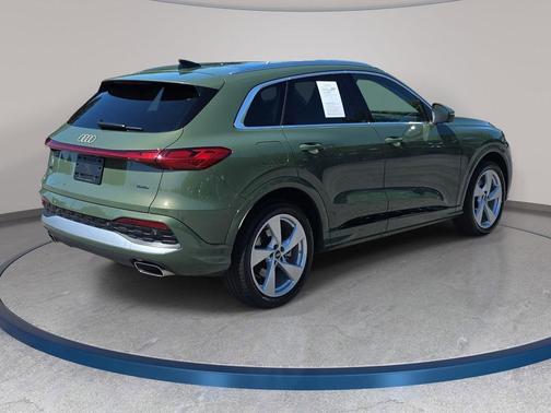 District Green Metallic 2025 Audi Q5 Prestige TFSI quattro S tronic