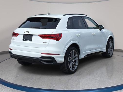 Arkona White 2025 Audi Q3 Premium 45 TFSI S line quattro Tiptronic