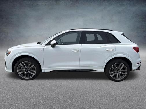 Arkona White 2025 Audi Q3 Premium 45 TFSI S line quattro Tiptronic