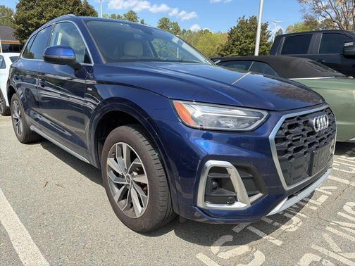 Navarra Blue Metallic 2023 Audi Q5 45 S line Premium Plus