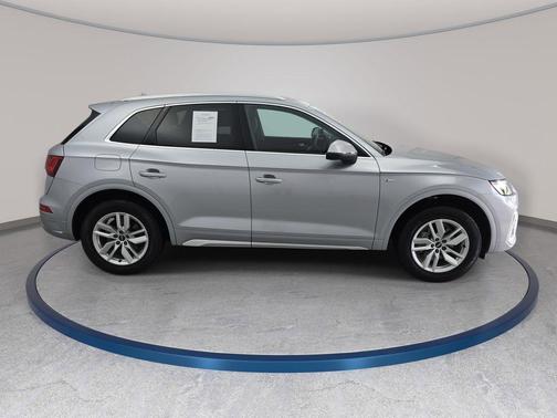 Florett Silver Metallic 2022 Audi Q5 45 S line Premium