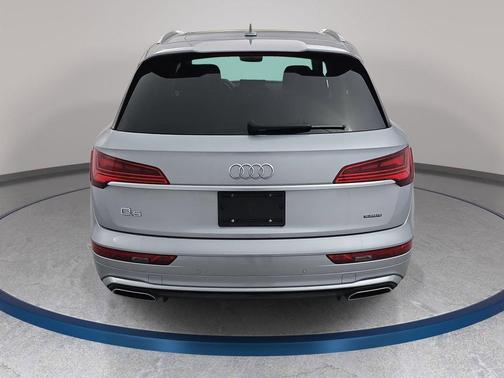 Florett Silver Metallic 2022 Audi Q5 45 S line Premium