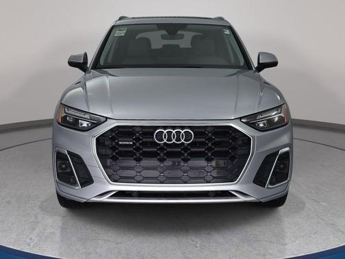 Florett Silver Metallic 2022 Audi Q5 45 S line Premium