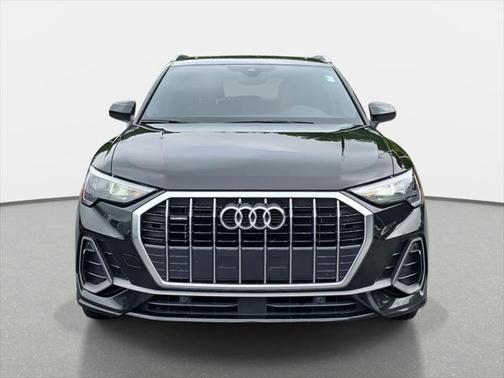 2021 Audi Q3 45 S line Premium
